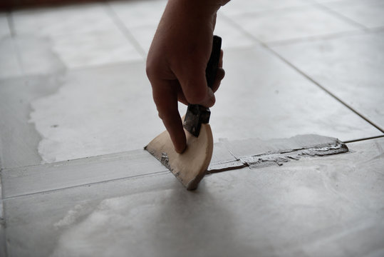 Tile Repair & Grouting